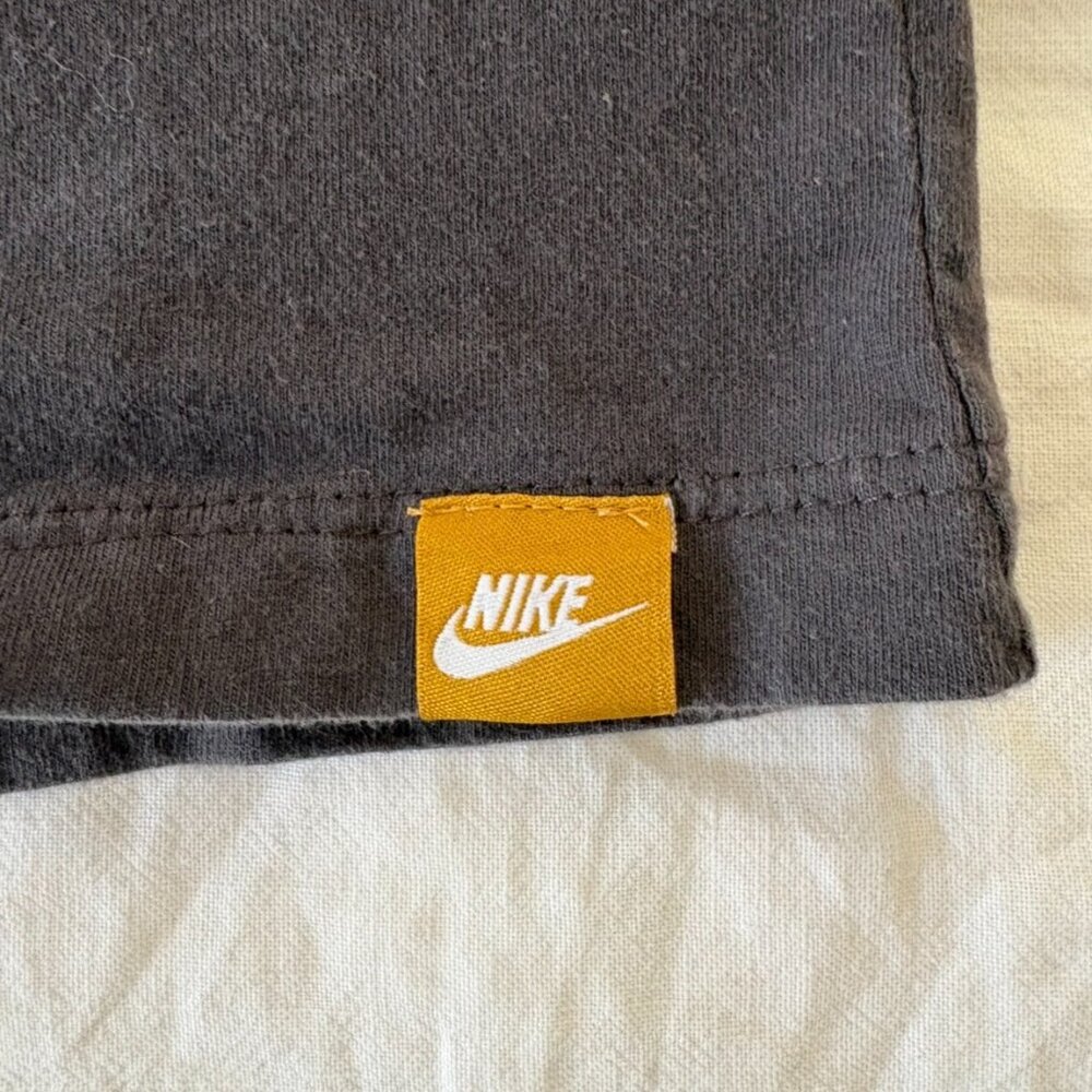 Vintage Nike Spell Out Ringer Tee - Picture 7 of 7